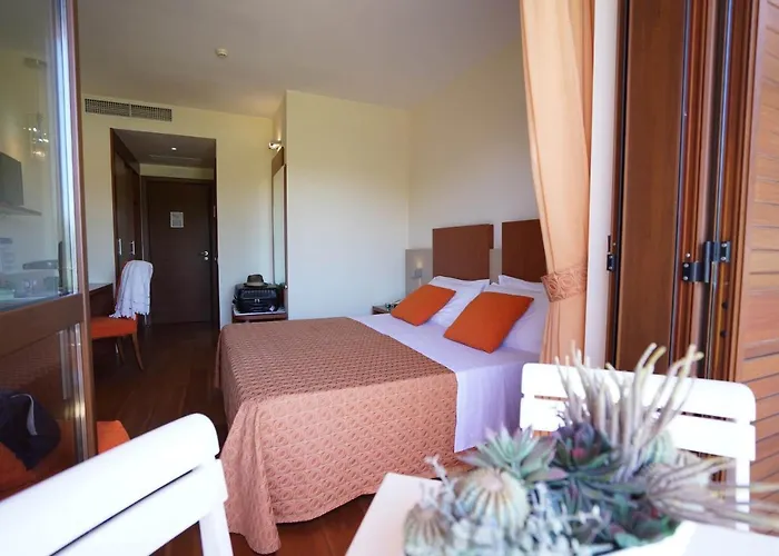 Üdülőközpont Valtur Otium 4*